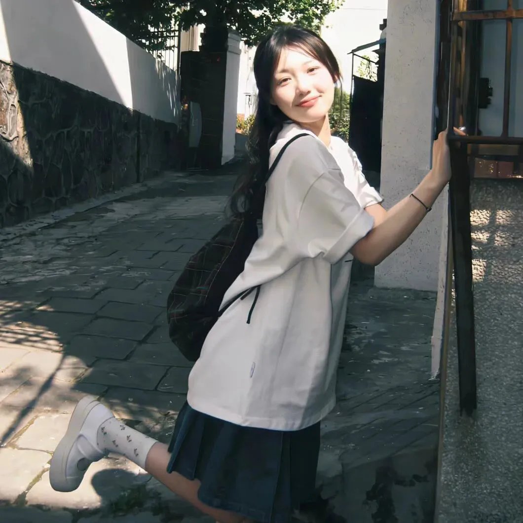 爱随风逝夏已晚